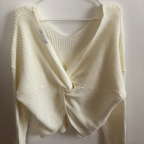 White Knot-Tied Back Sweater - Picture 3 of 4